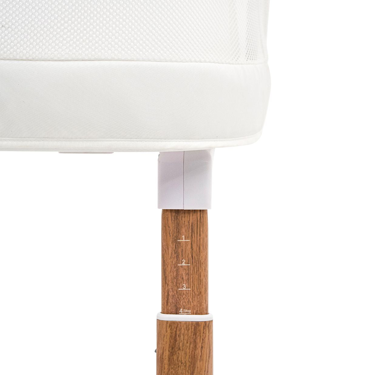 Swan Smart Electric Bassinet - White/Walnut