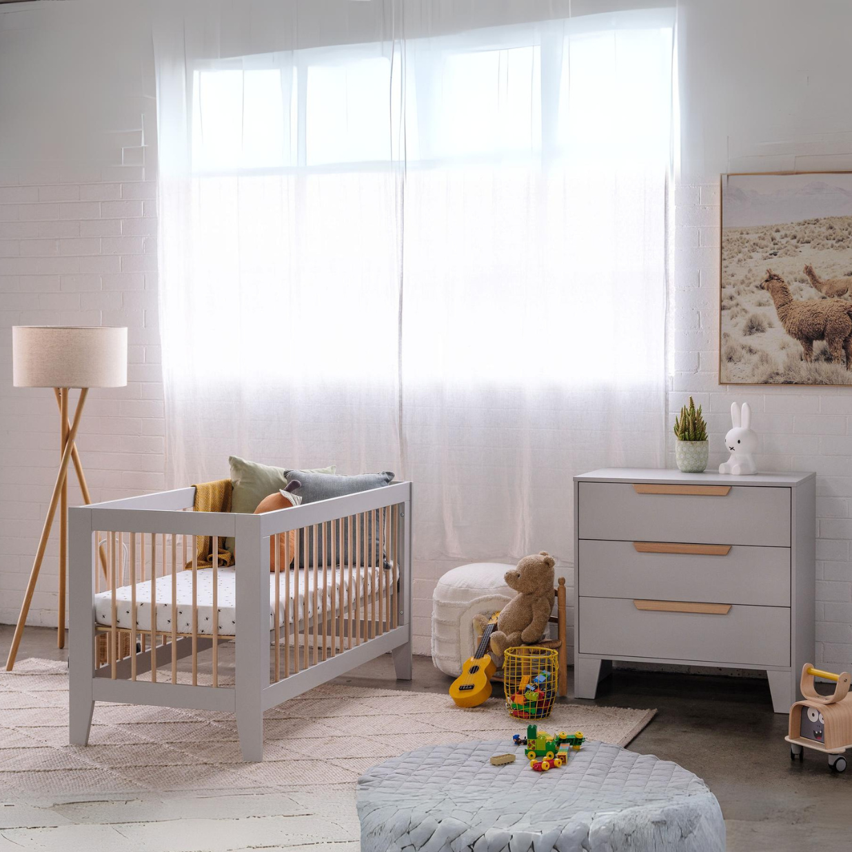 Hague Cot & Chest Nursery Package - Grey/Natural